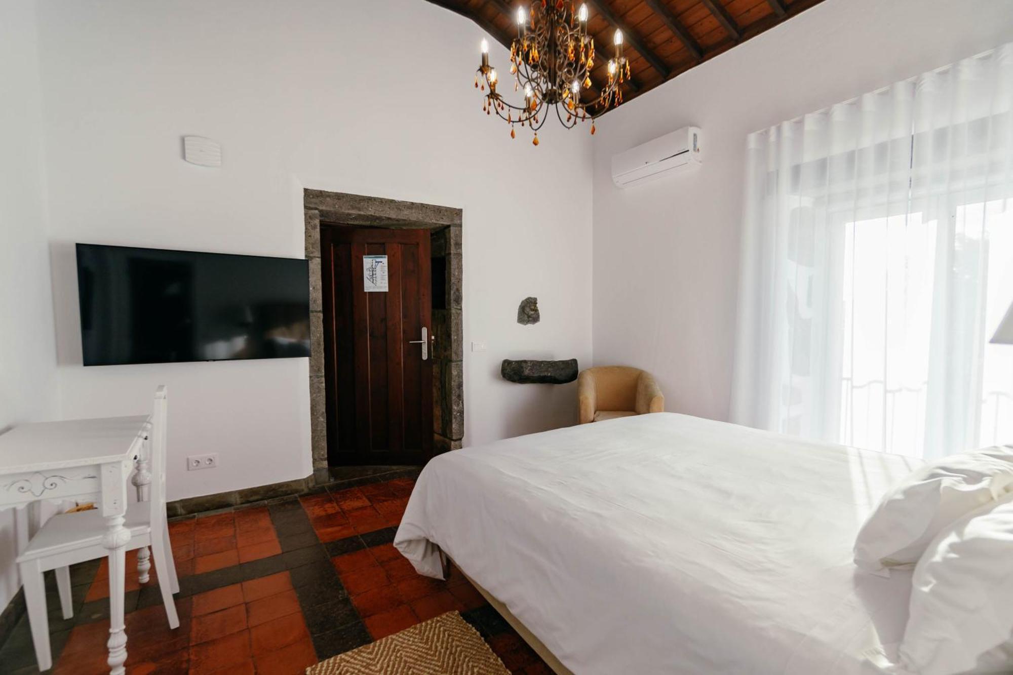 Senhora Do Carmo Charm House Bed & Breakfast Ponta Delgada Exterior foto
